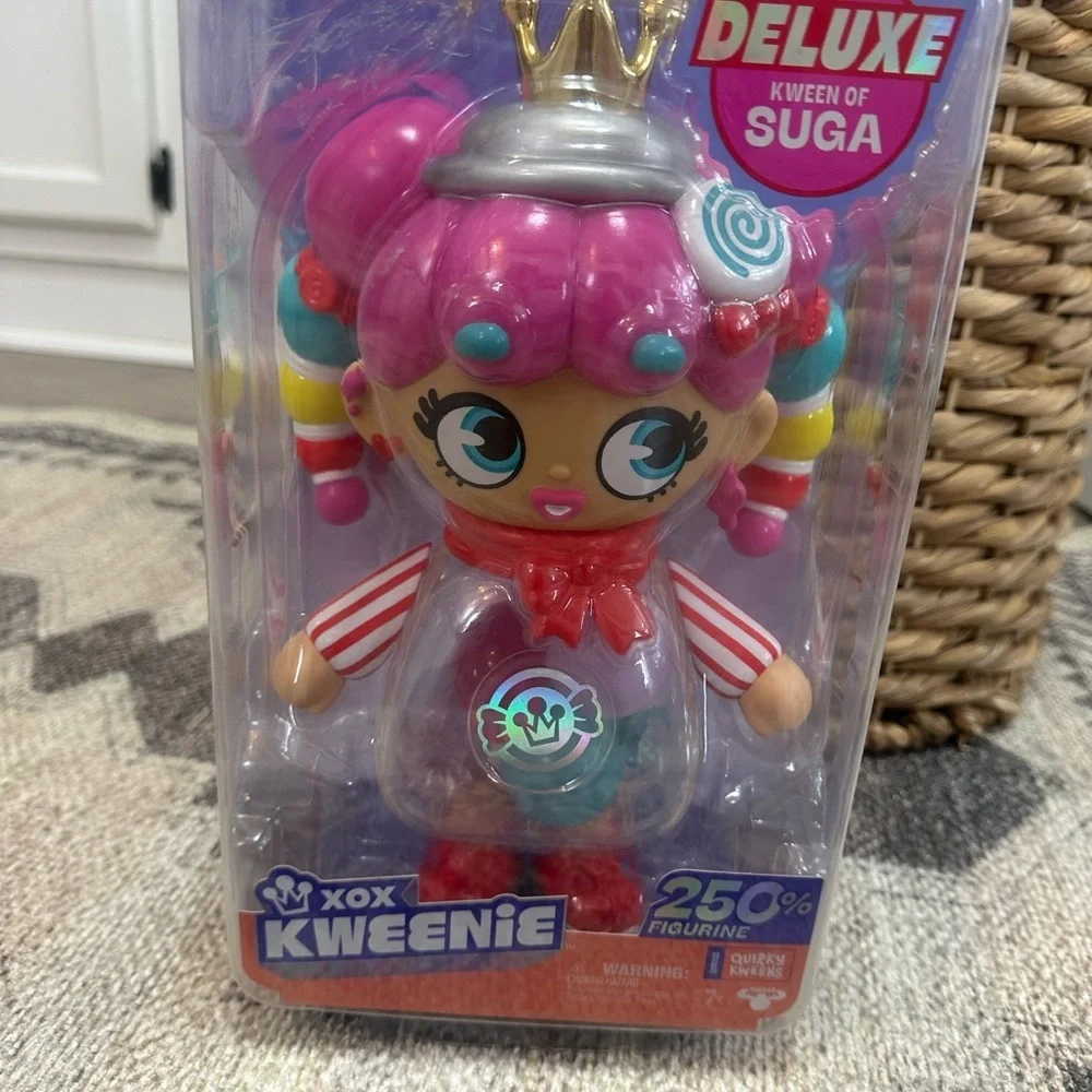 New XOX Kweenie Deluxe Kween of Suga 11